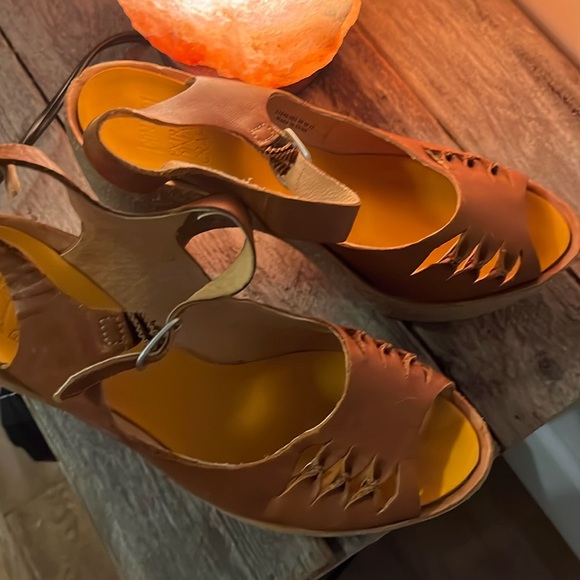 Campers size 37 (6) - Picture 1 of 2